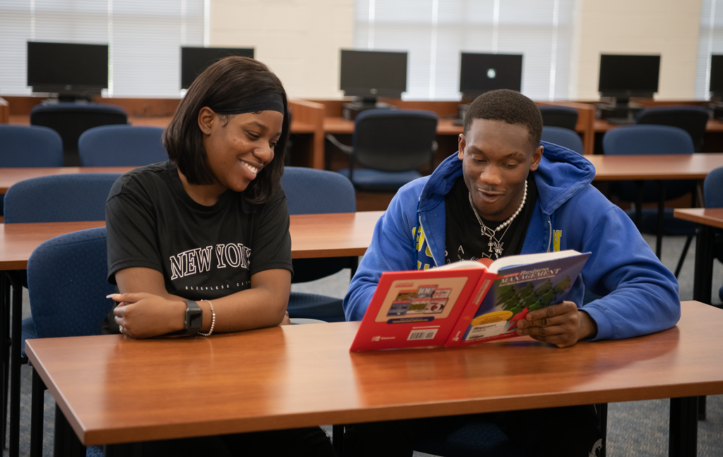 Communities In Schools of Houston Awarded $50,000 Grant from H-E-B