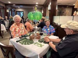 Margaritaville-guest-table1.jpg