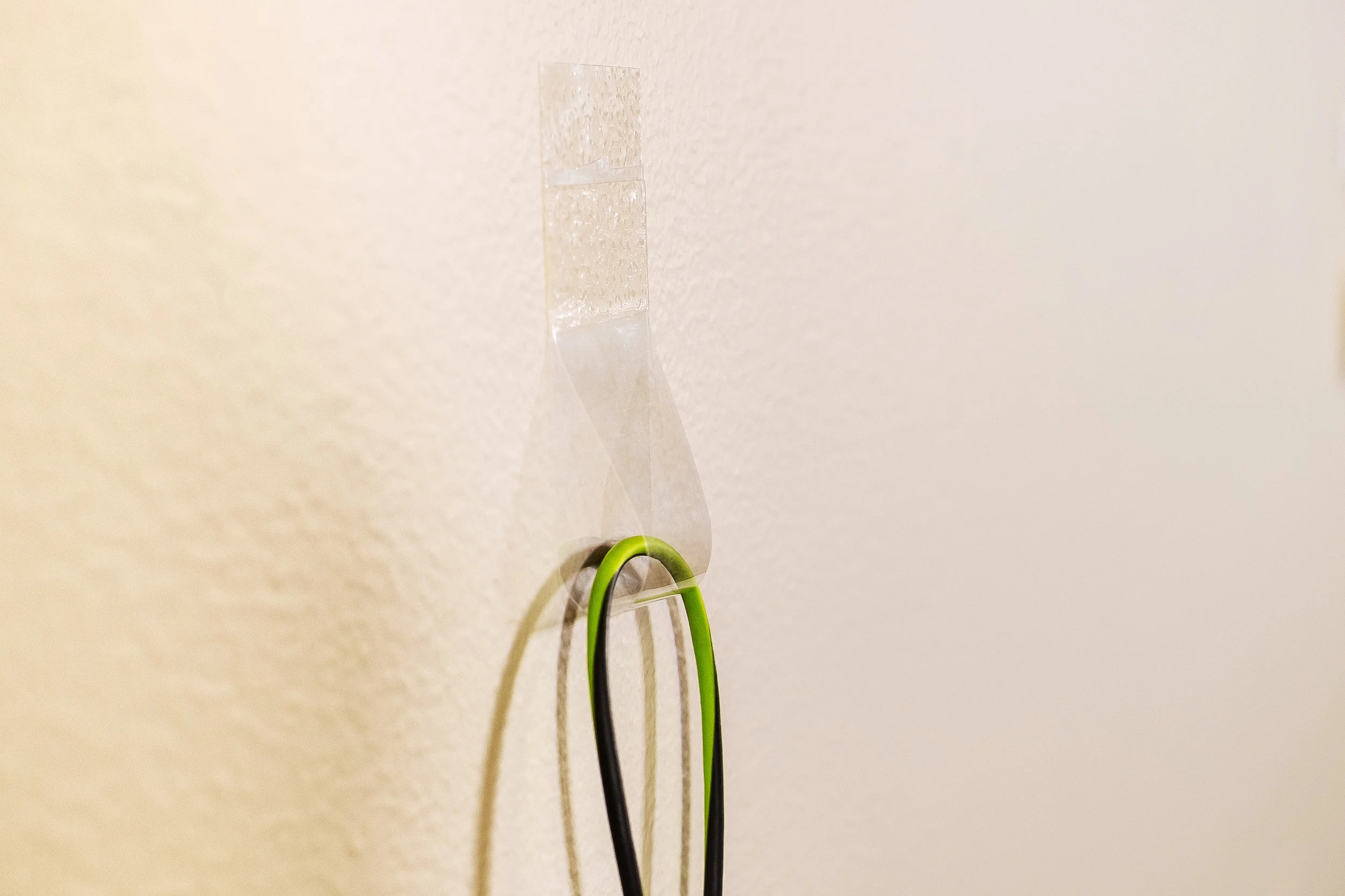 GRIPLOOP™ - Use w_Cord.jpg