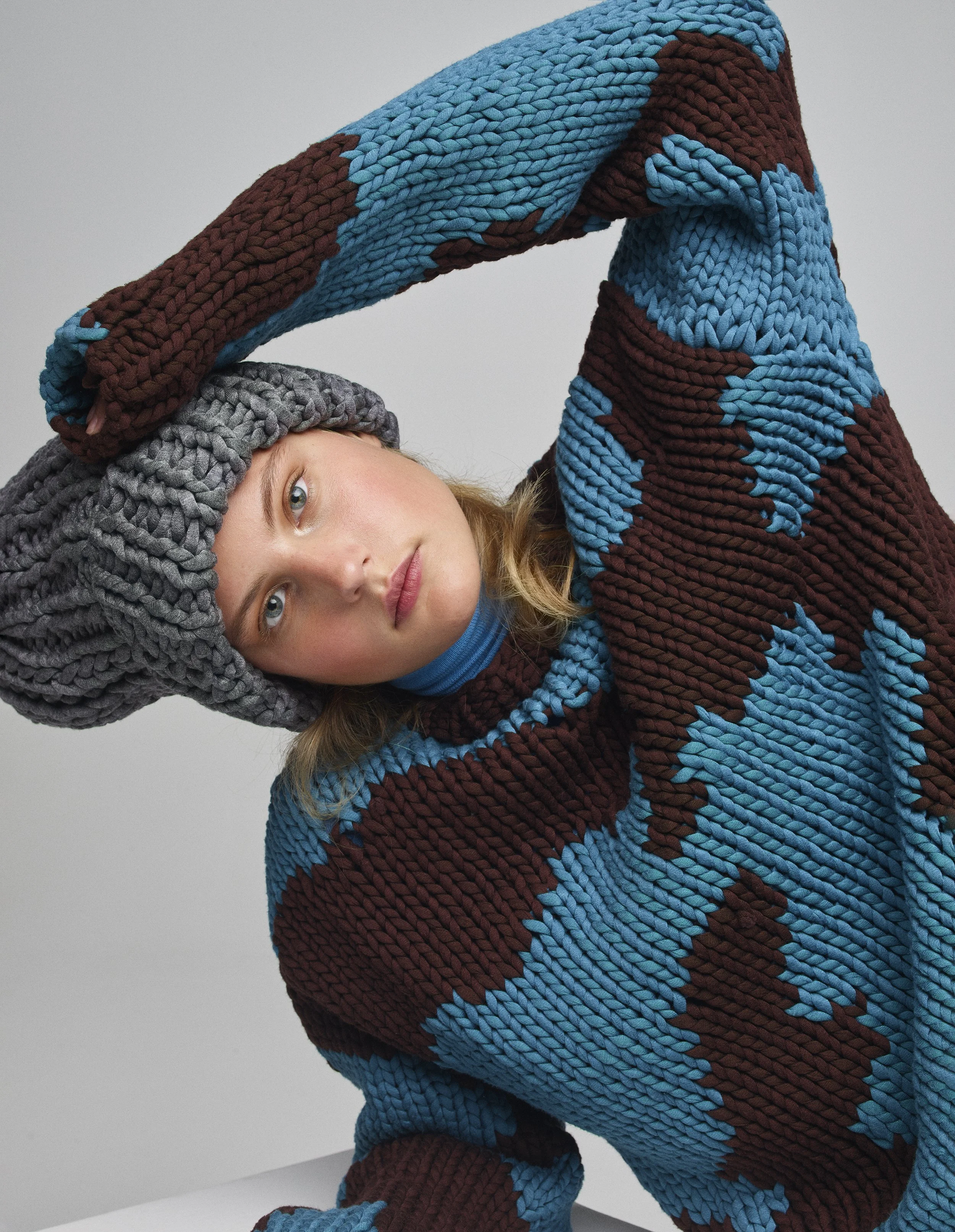 220713_JK_ELLE_REVOLUTIONARY KNITWEAR_16_0058_.jpg