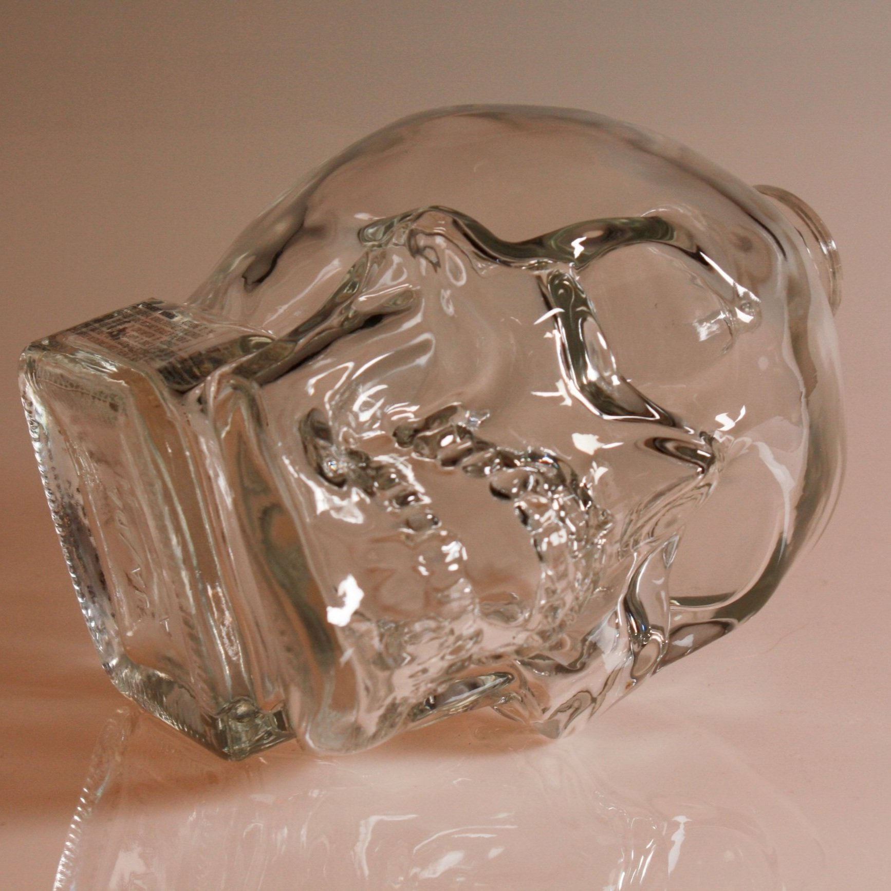 "Osteo-odonto-keratoprosthesis" by Lucy Zhang