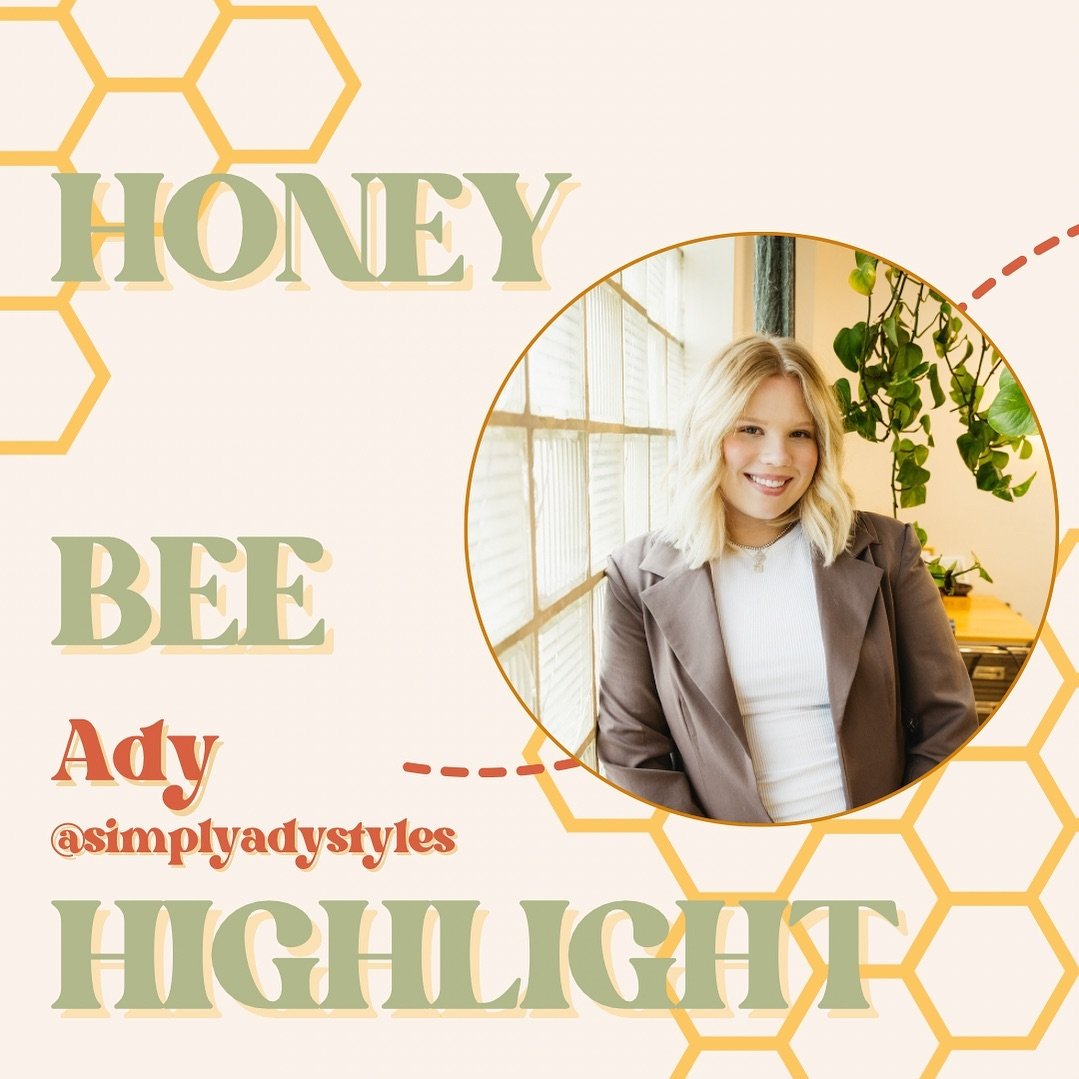 Honey Bee Highlight: ✨ Adysson ✨

🐝 I&rsquo;m a Honey Bee and a Level 1 hairstylist

🐝 I love spending time with my coworkers, they are so supportive! 

🐝 One of my favorite parts of being a Honey Bee is getting to try new techniques behind the ch