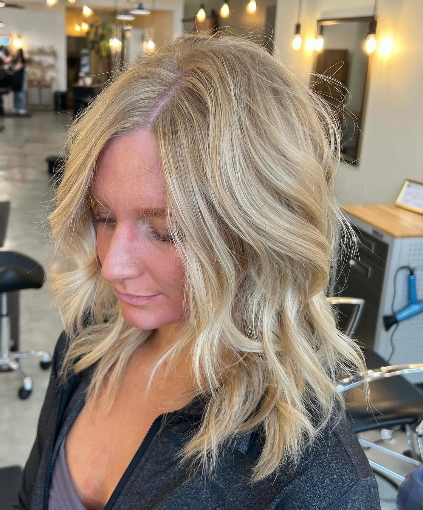 Just a few days left to enjoy 20% off your first color service with a Level 1 Stylist ✨

Embrace the spring season with a bright new look, book now by phone or on our website ☀️
.
.
.

#greencirclesalon #indianapolishairsalon #fountainsquareindy #dow