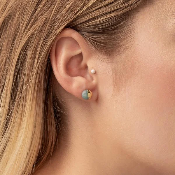 dipped stone stud.jpg