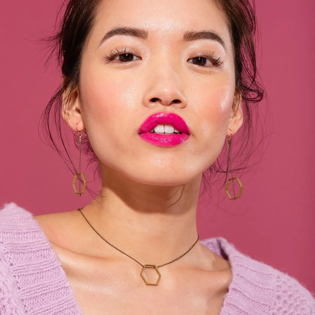 horizon necklace model.jpg