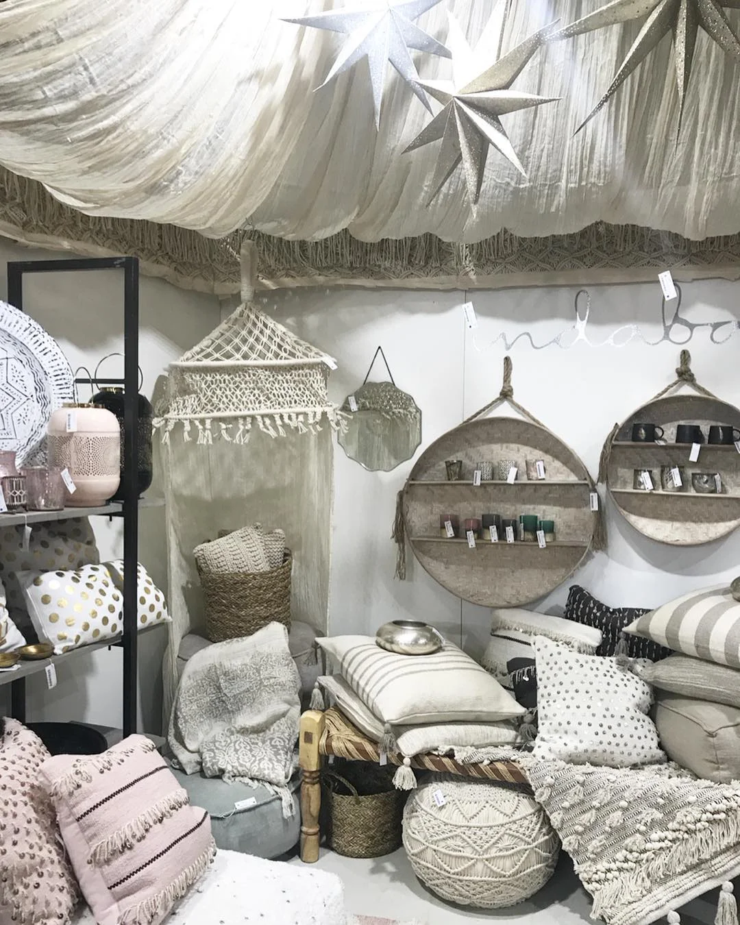 Souk pillow.jpg
