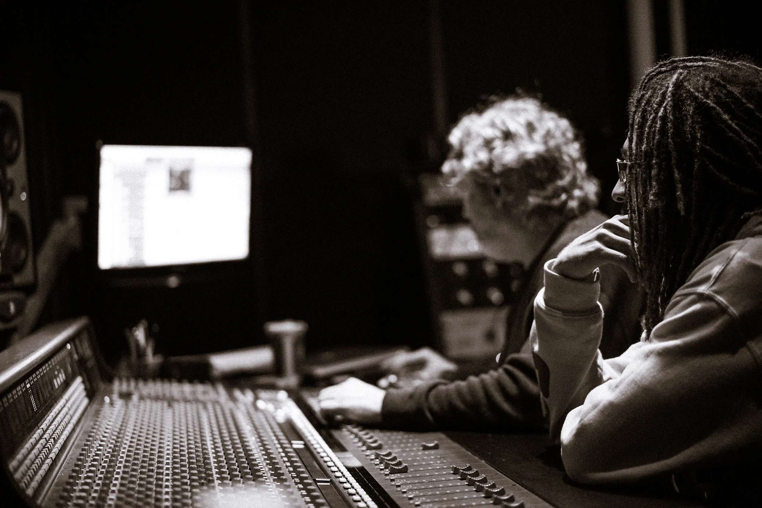 FIVE SONGS THAT GOT ME THROUGH THE WEEK - #1