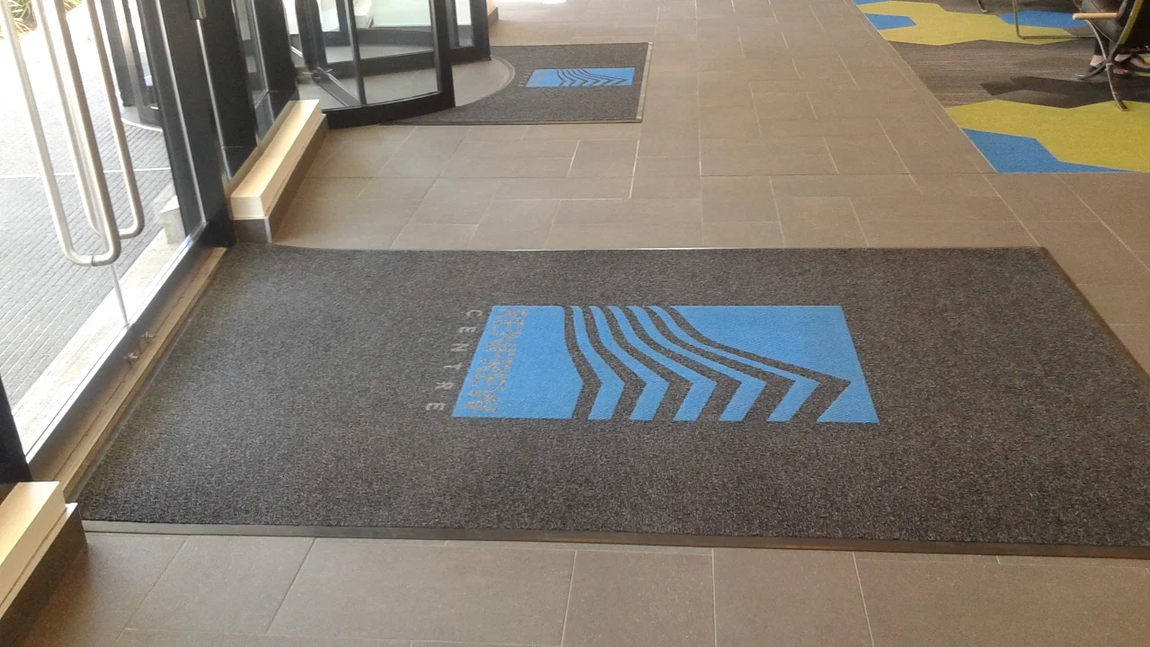 Renfrew+Centre.jpg