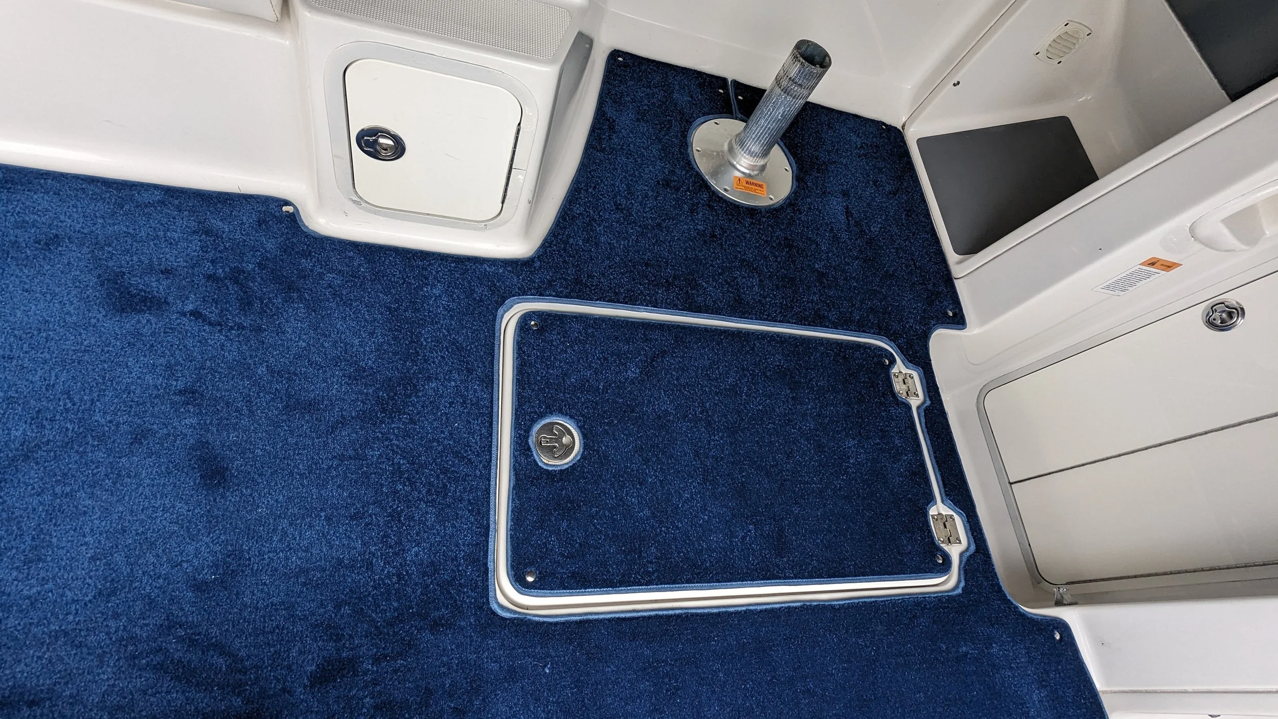Blue exterior boat carpet 2024 (2).jpg
