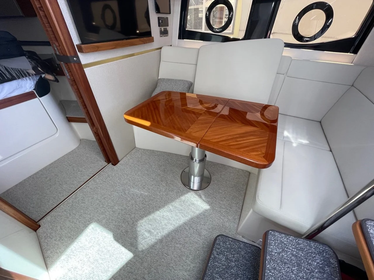 Grey Boat Carpet 14.jpg