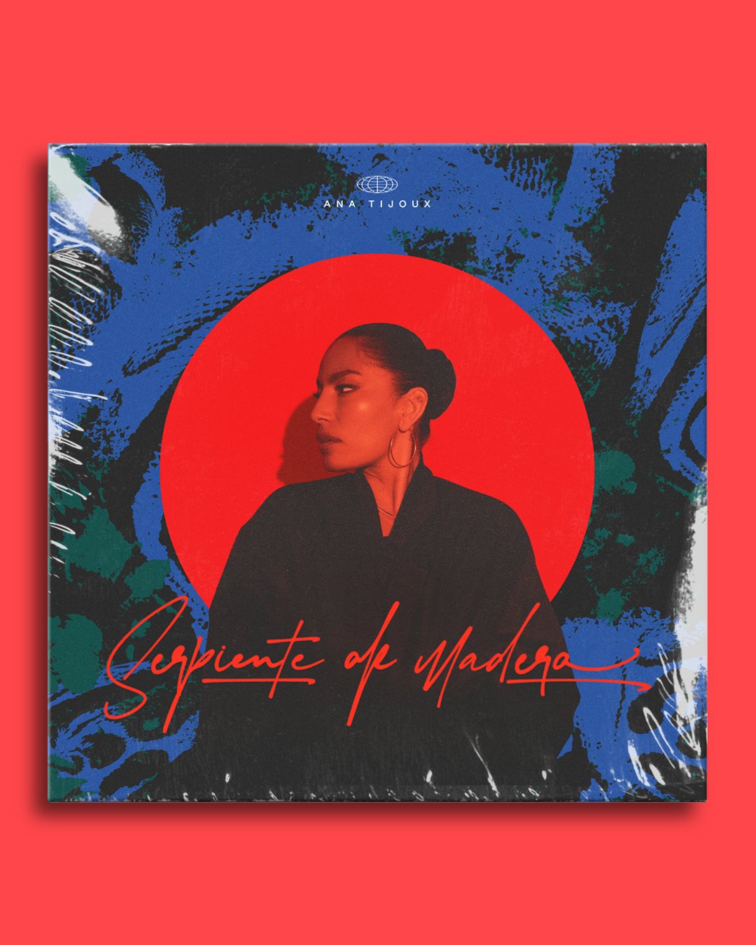 Ana Tijoux presenta la portada de su nuevo EP 'Serpiente de madera' y anuncia su gira por Norte América