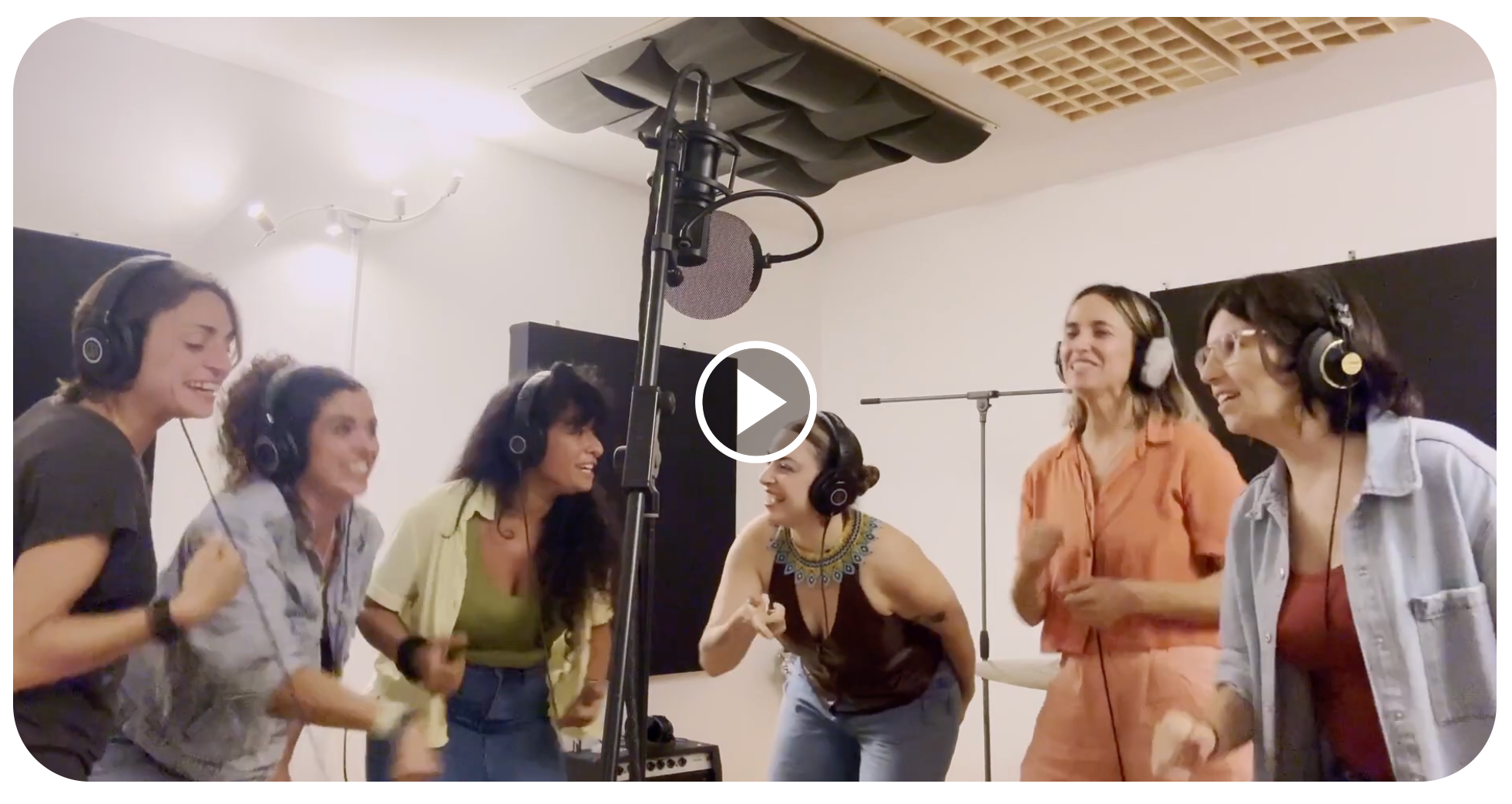 Maruja Limón y Leiden lanzan 'Hijas de tu Raíz': un potente himno transatlántico a la migración y la comunidad