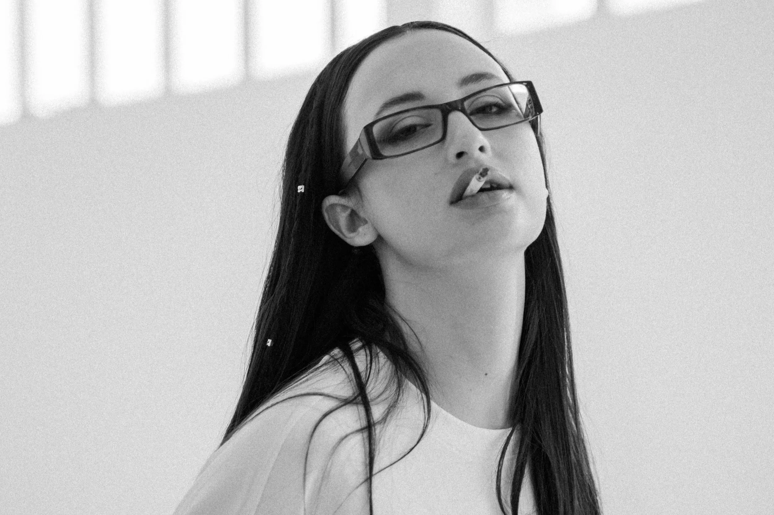 Sofia Gabanna lanza su EP Universo en Lata, un viaje de madurez sonora y esencia noventera