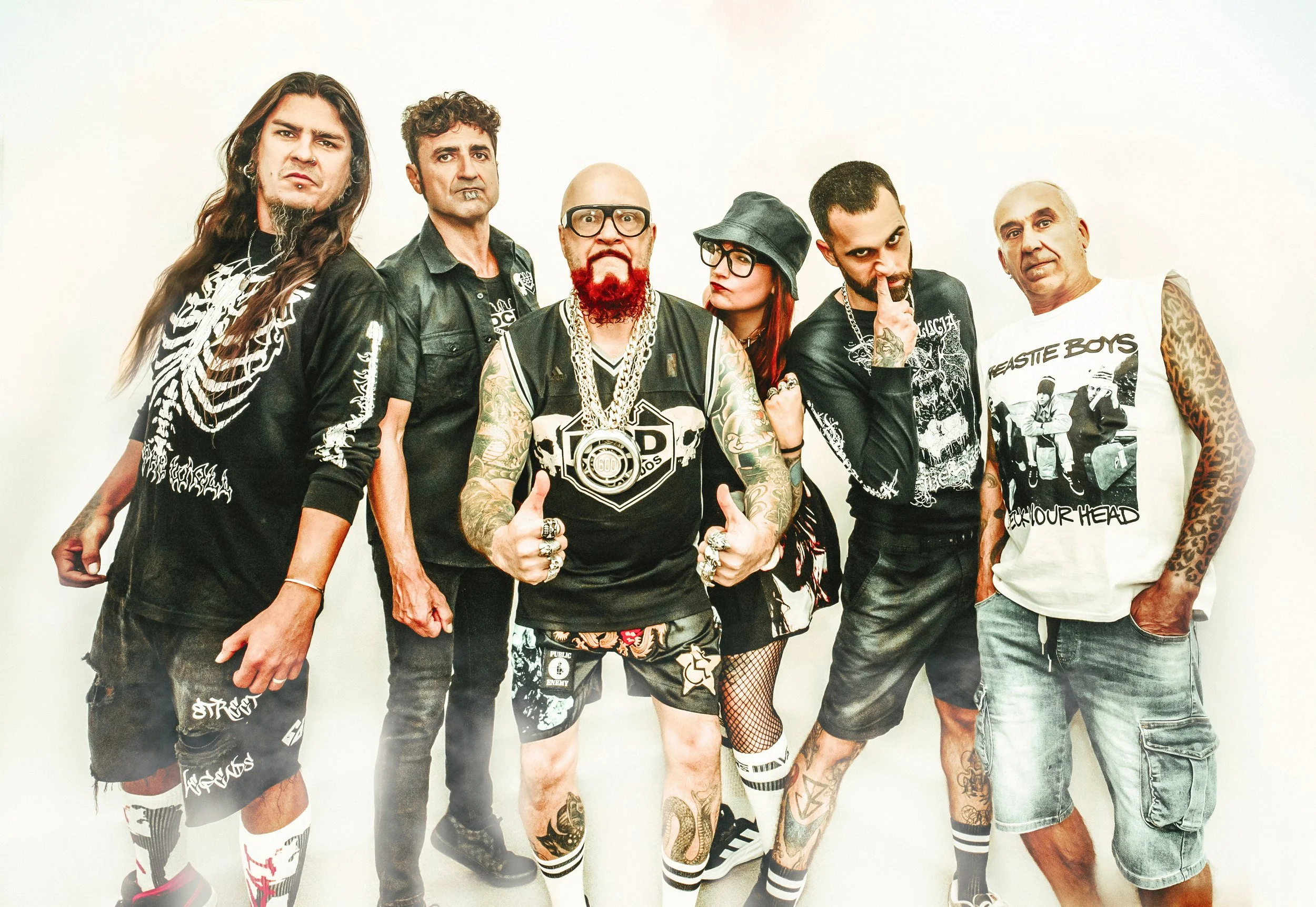 Def con Dos continúa en la carretera y al viaje se suma Panda Artist Management