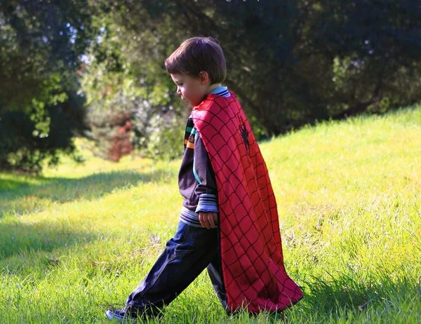 UCSF Orthopaedic Institute funds ‘super hero’ capes for pediatric patients