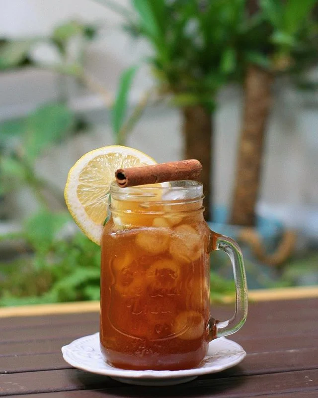 Caribbean Drink 🤤 ¡El Oro líquido de nuestros hermanos latinos!
Para todos los que en invierno también se les apetece una rica bebida refrescante...
Papelon - Panela con 🍋