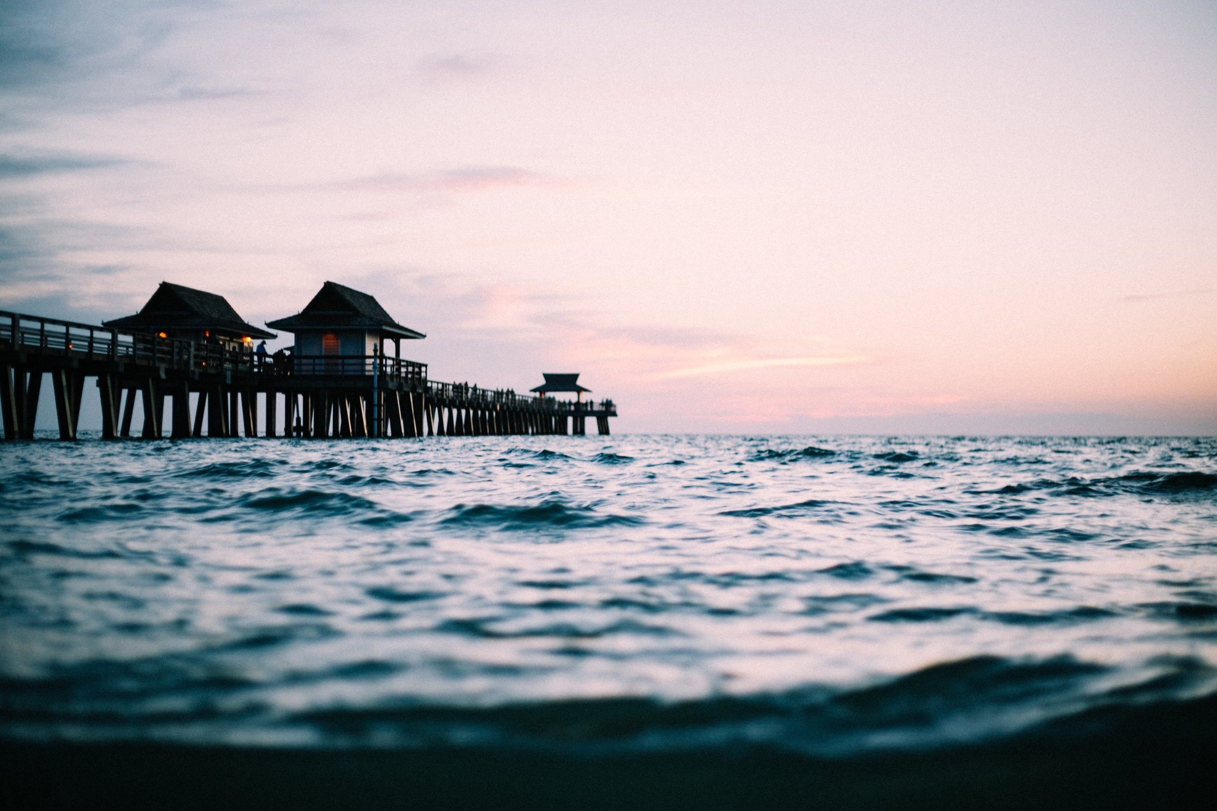 backlit-beach-clouds-894570 (1).jpg