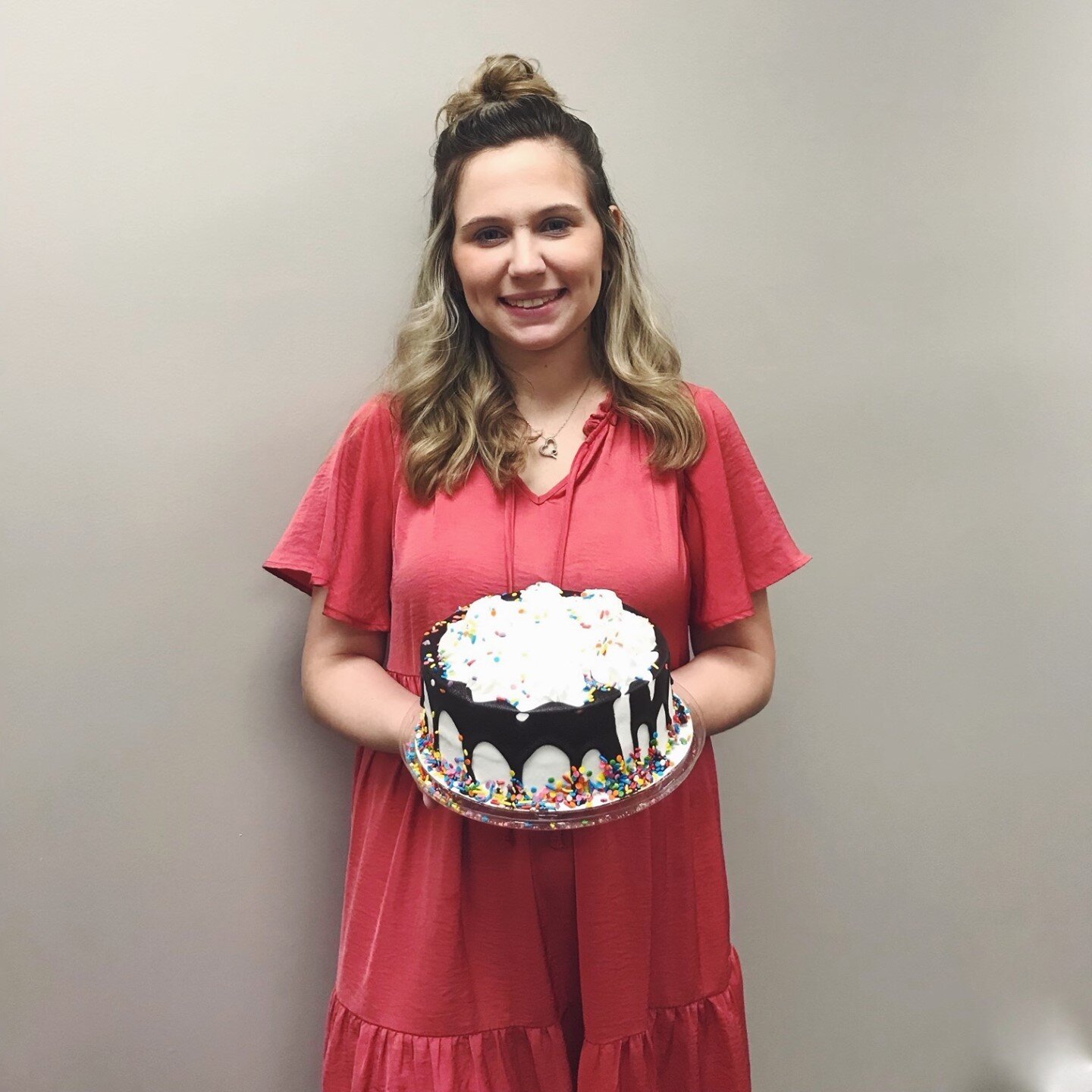 Birthday celebrations at the office today! Happiest of birthdays to you, Nickole. Wishing you the best on your birthday, and everything good in the year ahead! 🎂🎉🎈