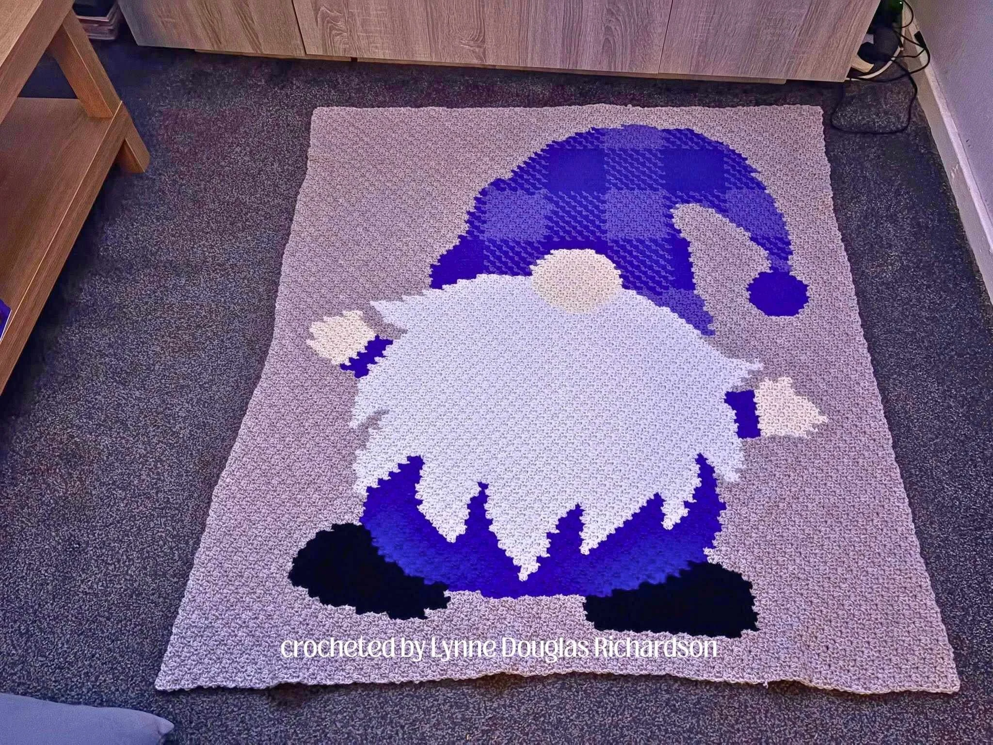 ps from  Lynne Douglas Richardson.jpg