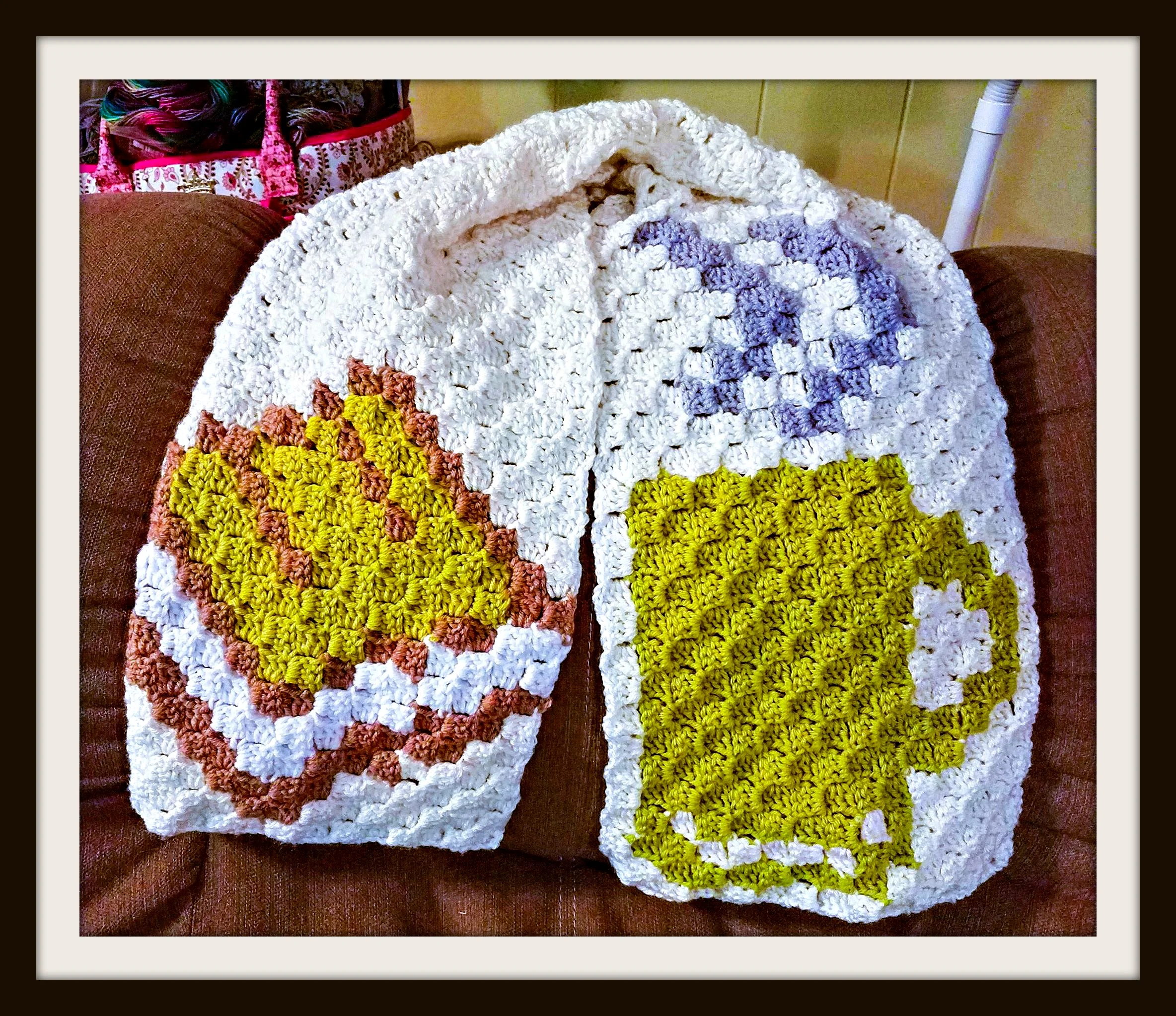 Coffee and a Book Scarf, C2C Crochet Pattern