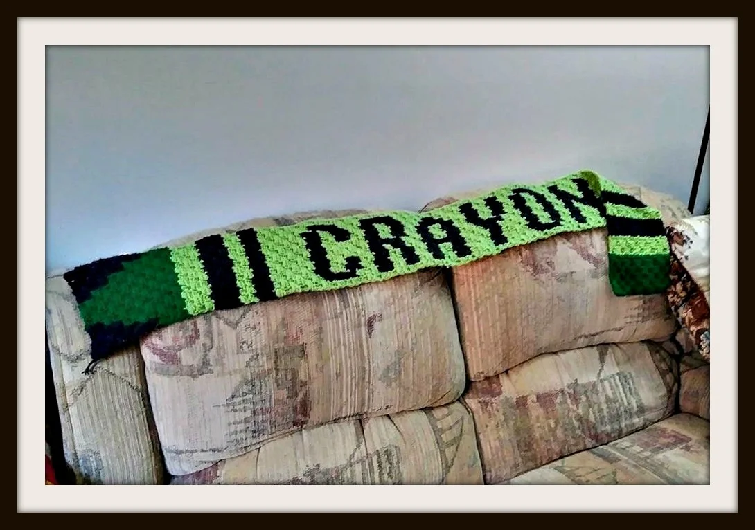 ravelry 4 crayon scarf.jpg