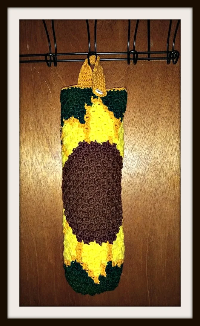 Sunflower Grocery Bag Holder, C2C Crochet Pattern