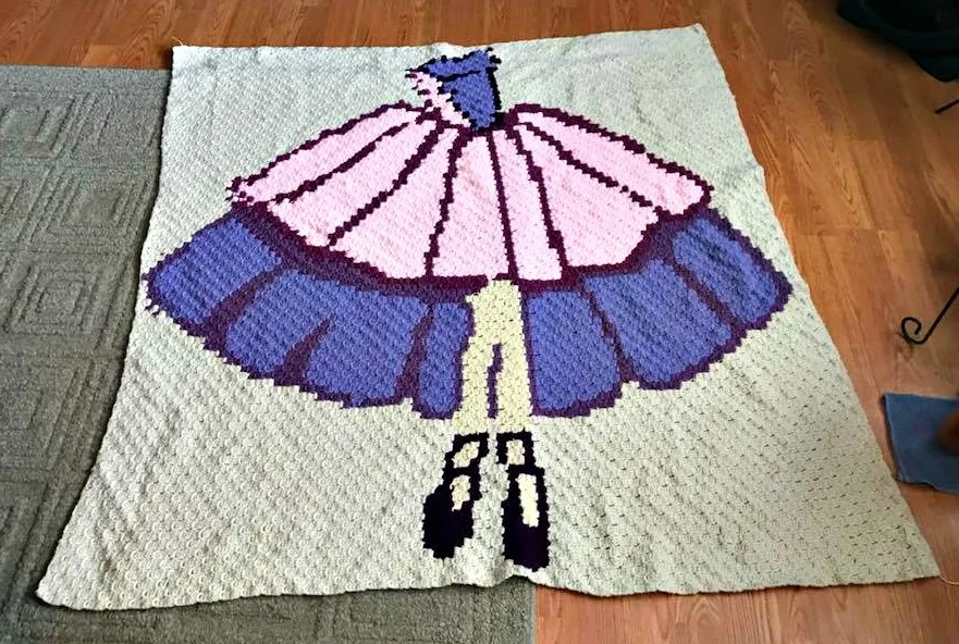 Ballerina Teen Afghan, C2C Crochet Pattern