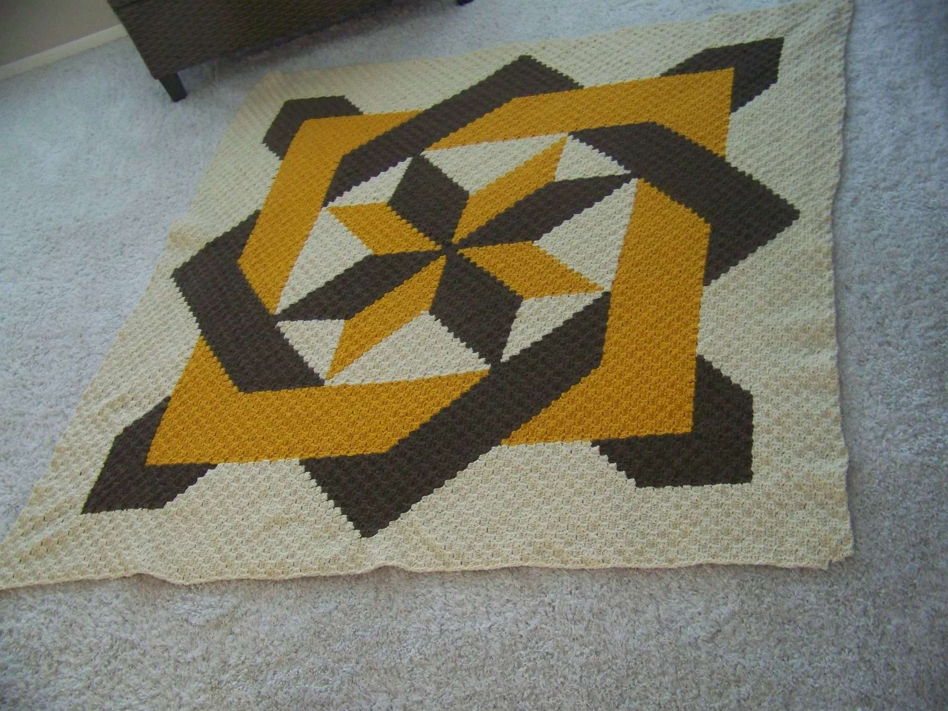 Blocked Star Quilt Afghan, C2C Crochet Pattern
