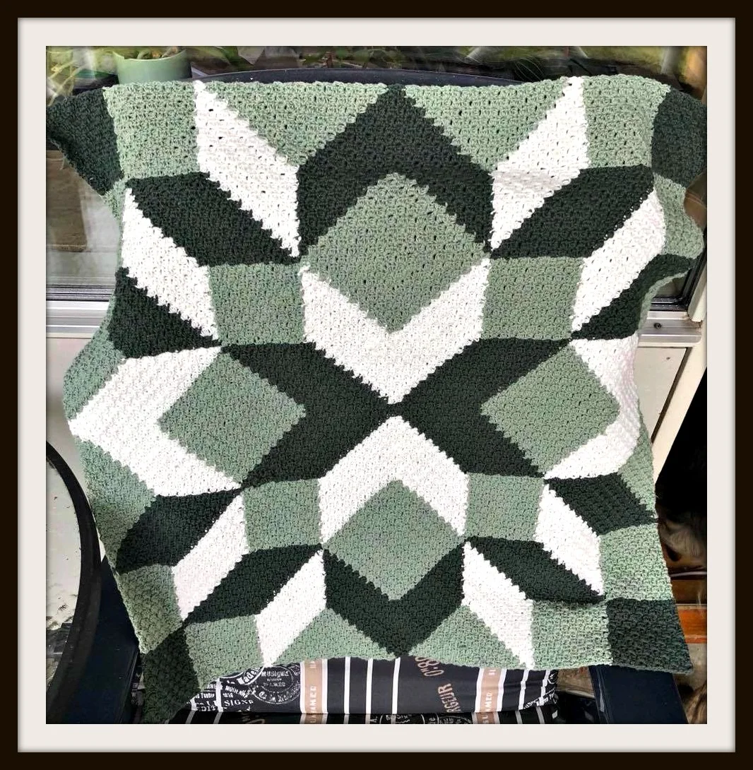 Carpenter Wheel Afghan in Greens, C2C Crochet Pattern
