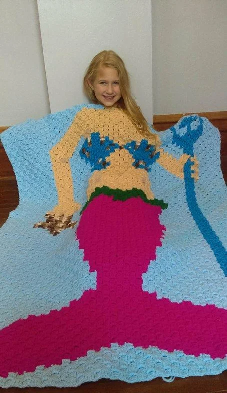 Mermaid Kids Afghan, with Trident, C2C Crochet Pattern