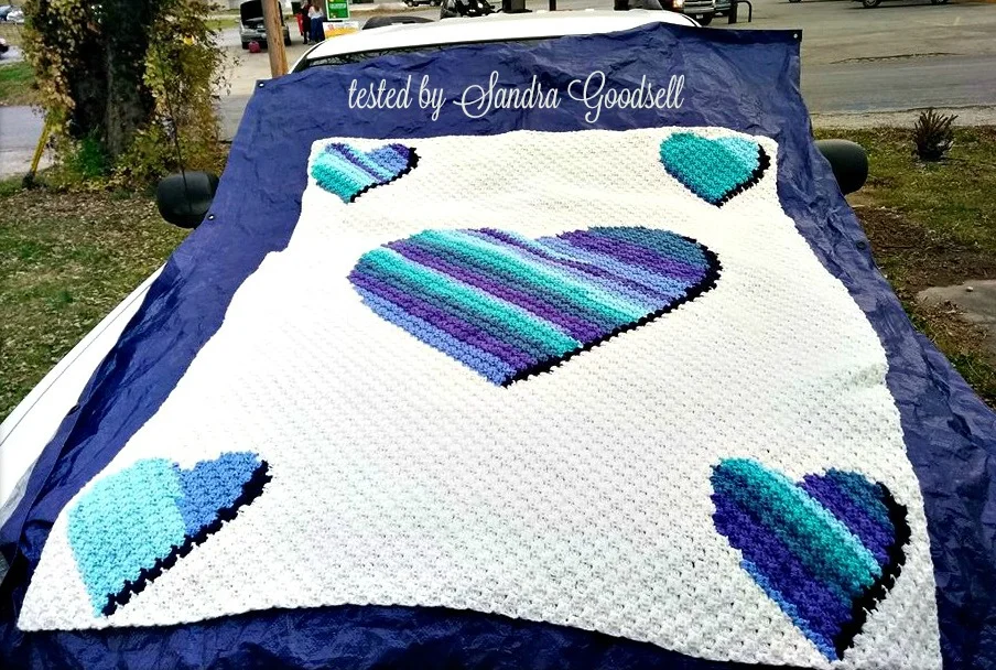 Heart Corners Afghan, C2C Crochet Pattern