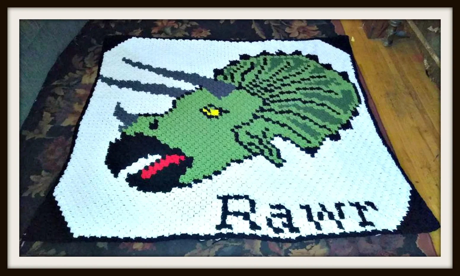 Triceratops RAWR Afghan, C2C Crochet Pattern