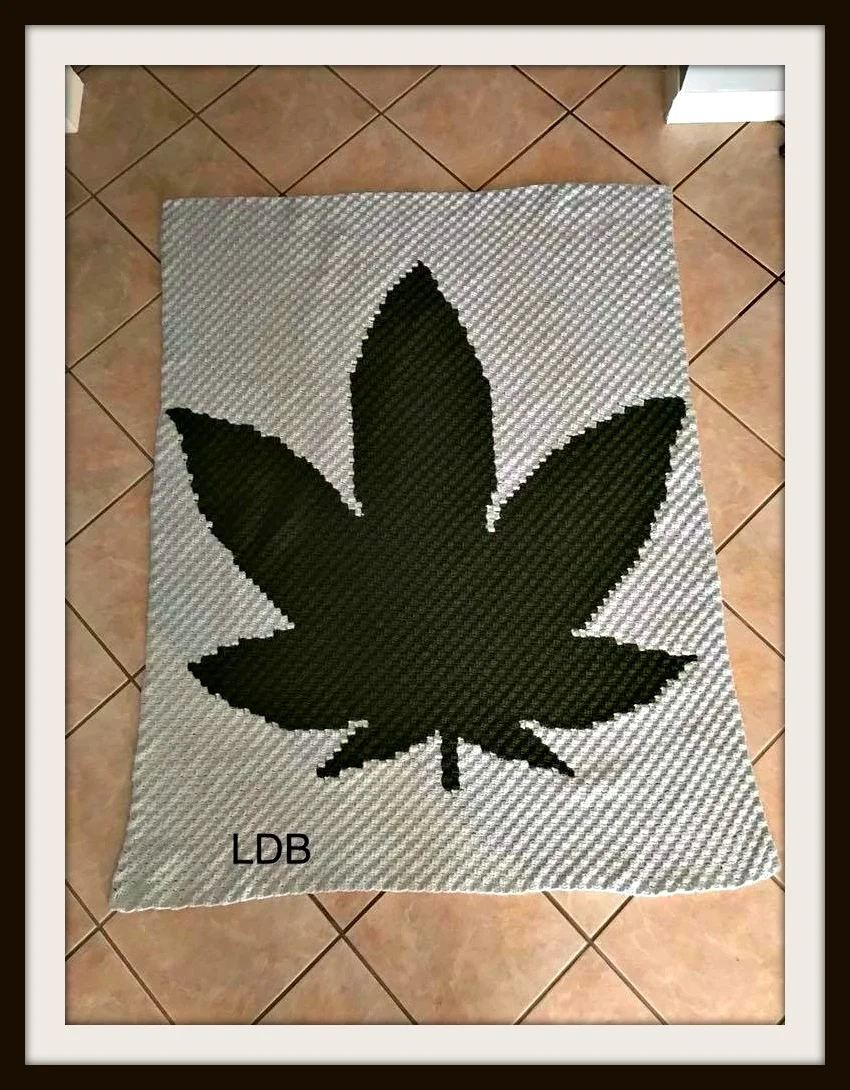 Marijuana Leaf Afghan, C2C Crochet Pattern