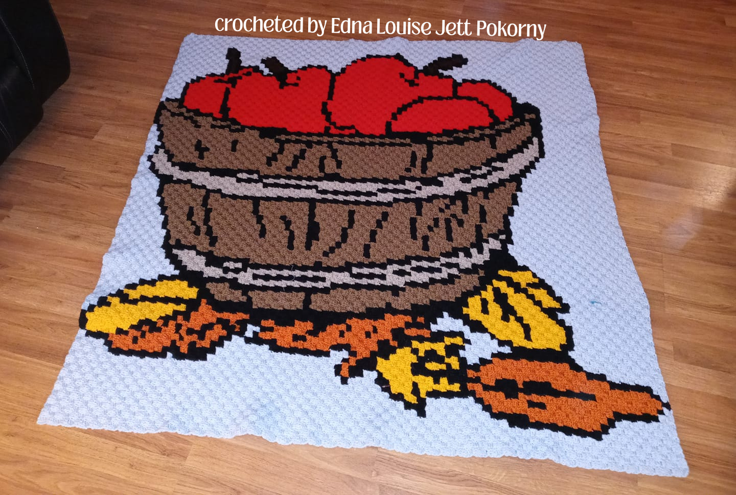 Basket of Apples Afghan, C2C Crochet Pattern