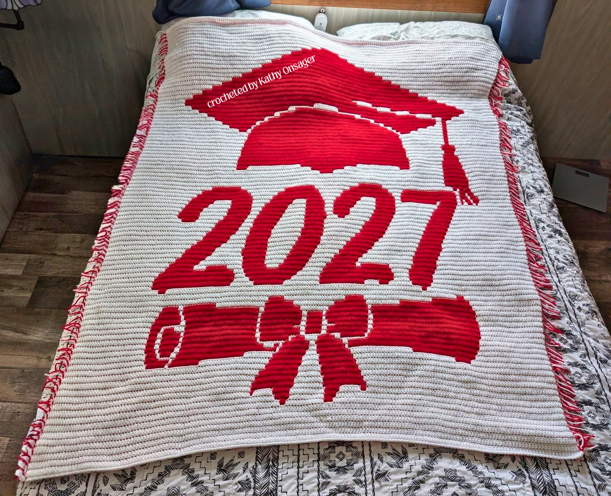 Graduate 2027 Afghan, Overlay Mosaic Crochet Pattern