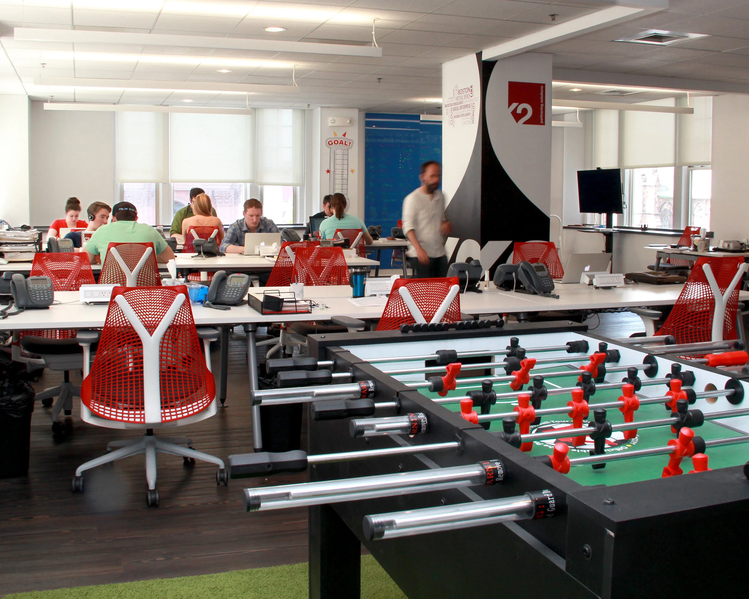 ssp_k2_desks.jpg