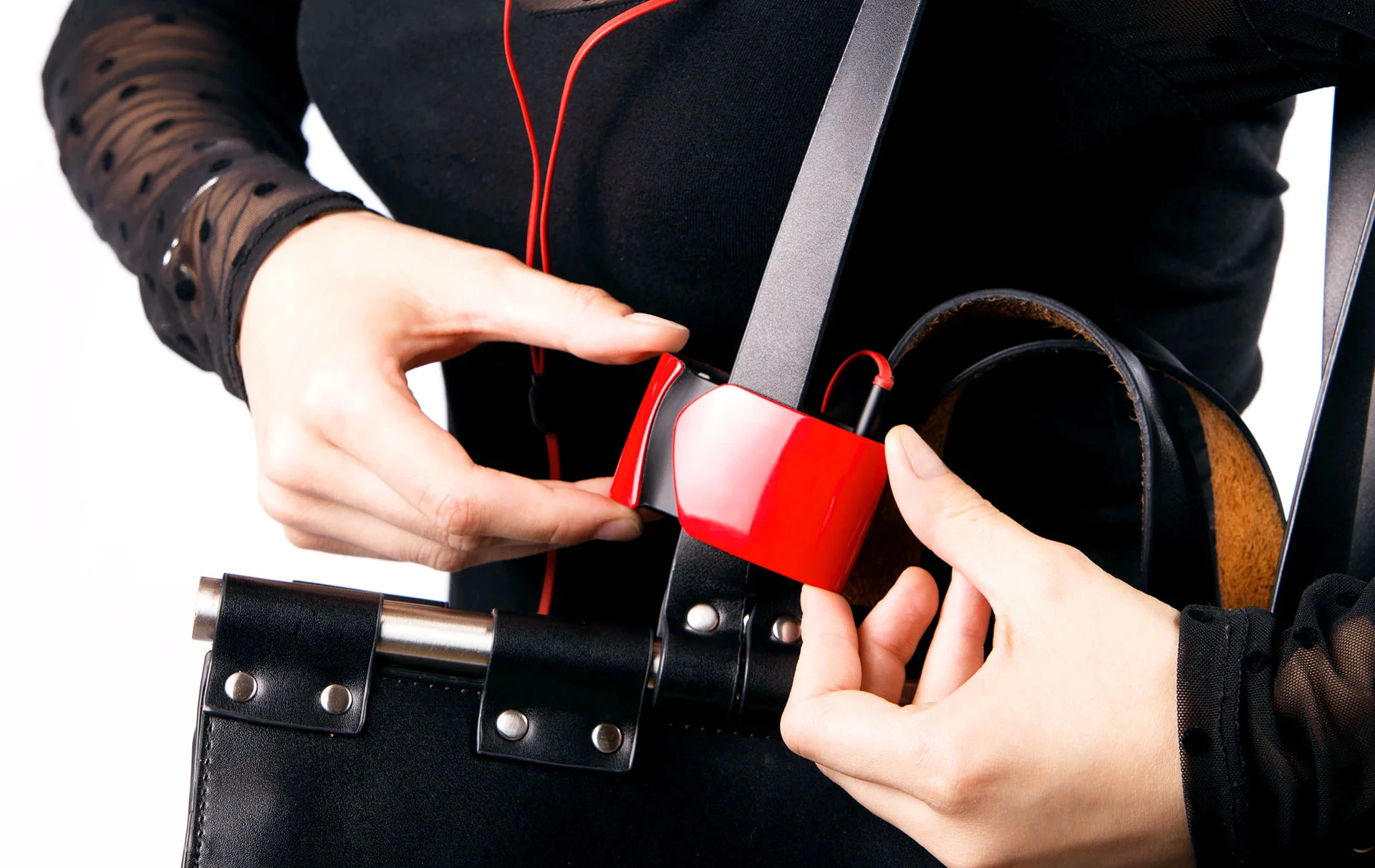 Otterbox Amp Bug Product Design In Use