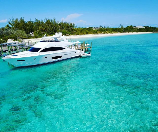 Who is ready for some sunshine??!!! Join us in the Bahamas on the brand new 82' custom yacht 'Marybelle' based out of the stunning private island of Norman's Cay...guaranteed to start your new year off in a fun-filled, restful, and restorative way! ?