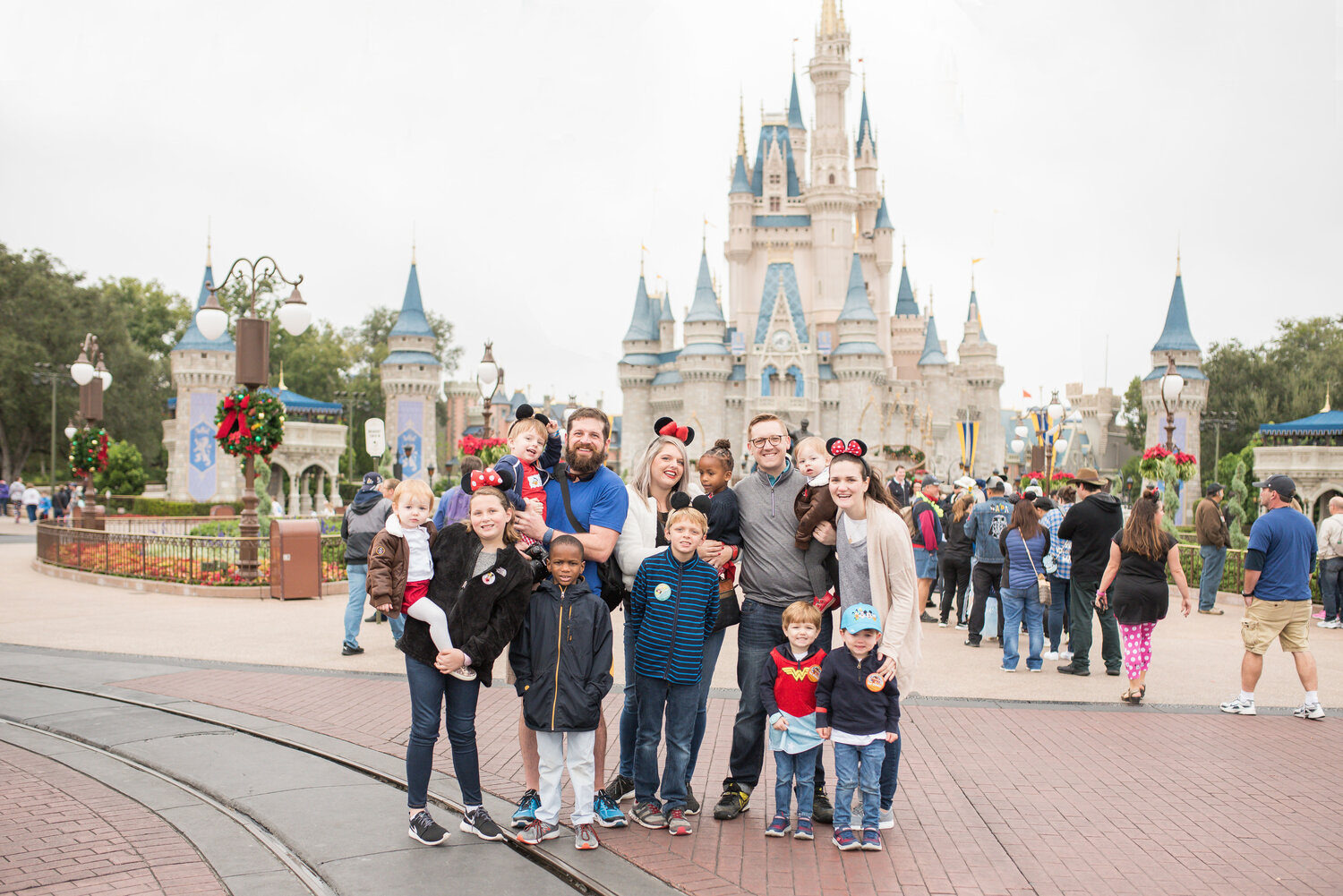 Our Trip to Disney World: How to Navigate the Happiest Place on Earth with  Large Families — MOMSTROSITY