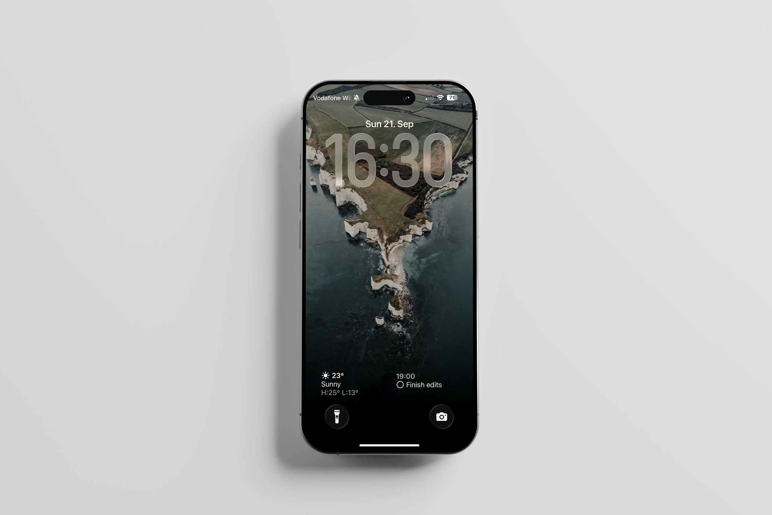 mock-up-12.jpg (Copy)
