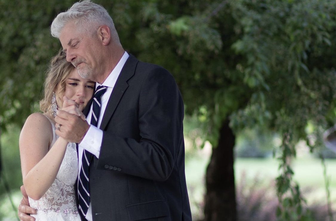 Daddy/daughter dance at Taite & Bryce’s wedding