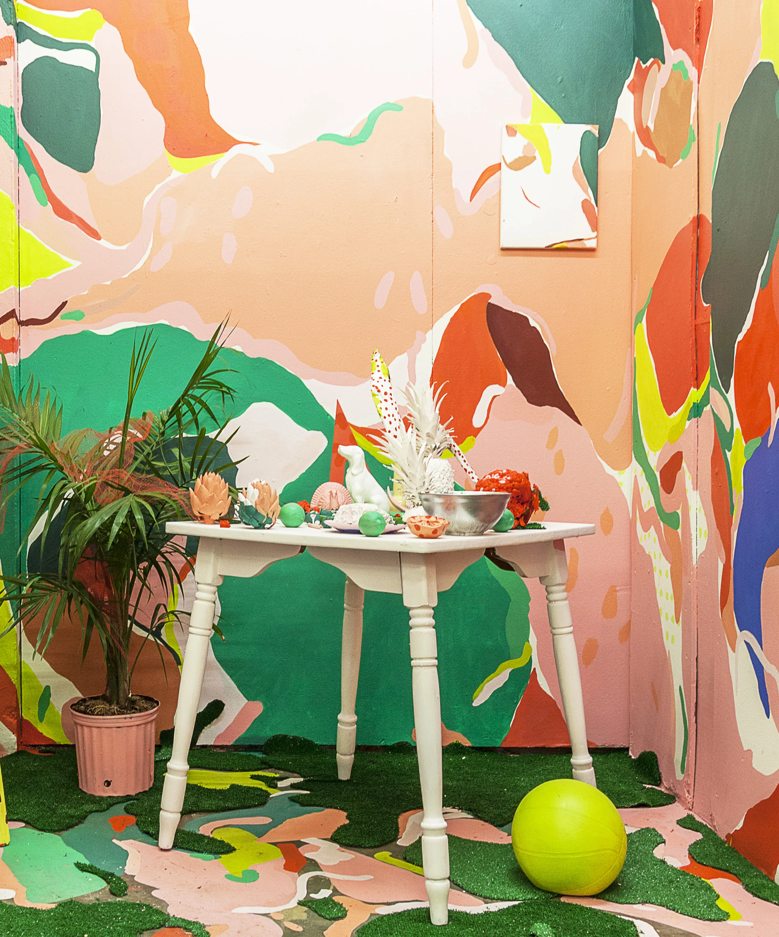 instalation close up table.jpg