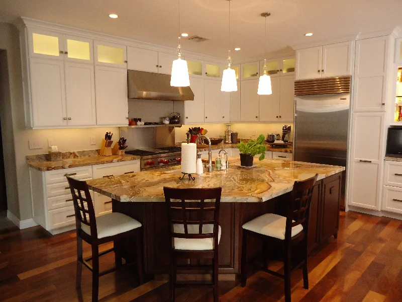 Kitchens 4.jpg