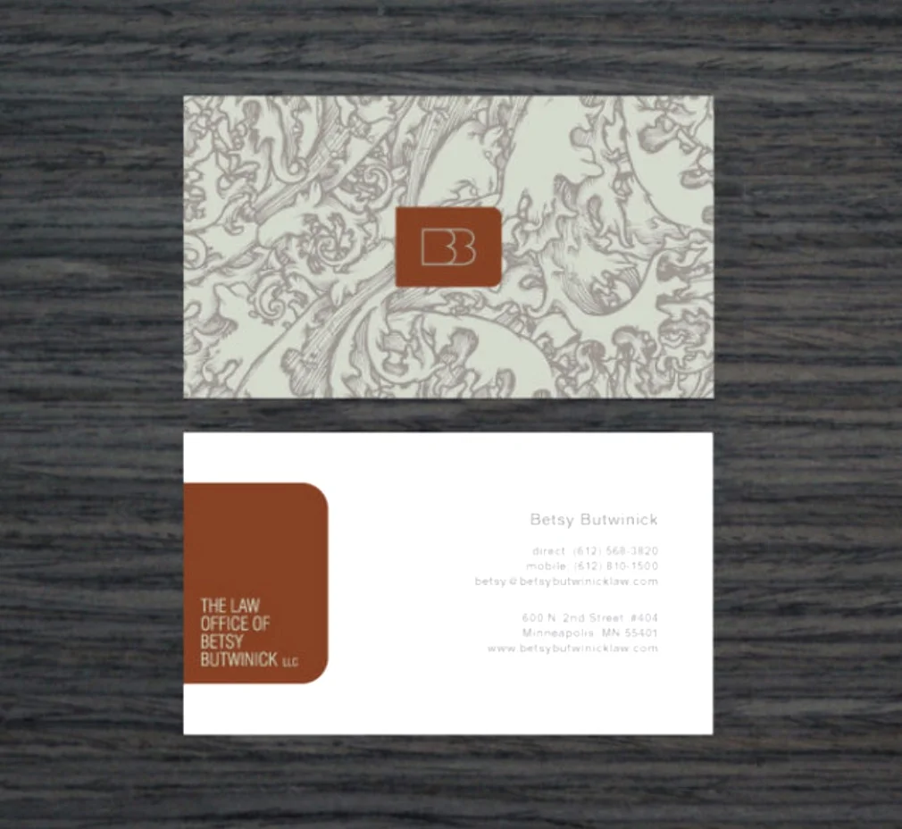 Top+6+Professional+Business+Cards+Tips+%26+Examples.jpg