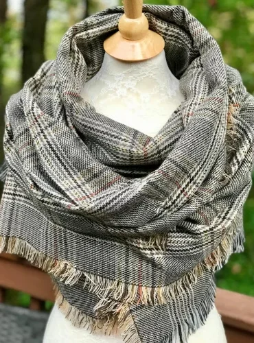 Knitting Happens Blanket Scarf @ Etsy Sidenote: Loving the fact that this design was inspired by the show Outlander, one of my faves.