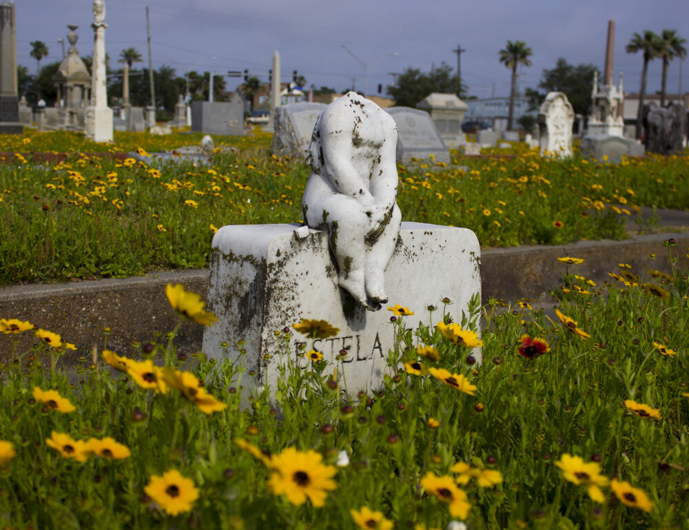 Headless angel headstone