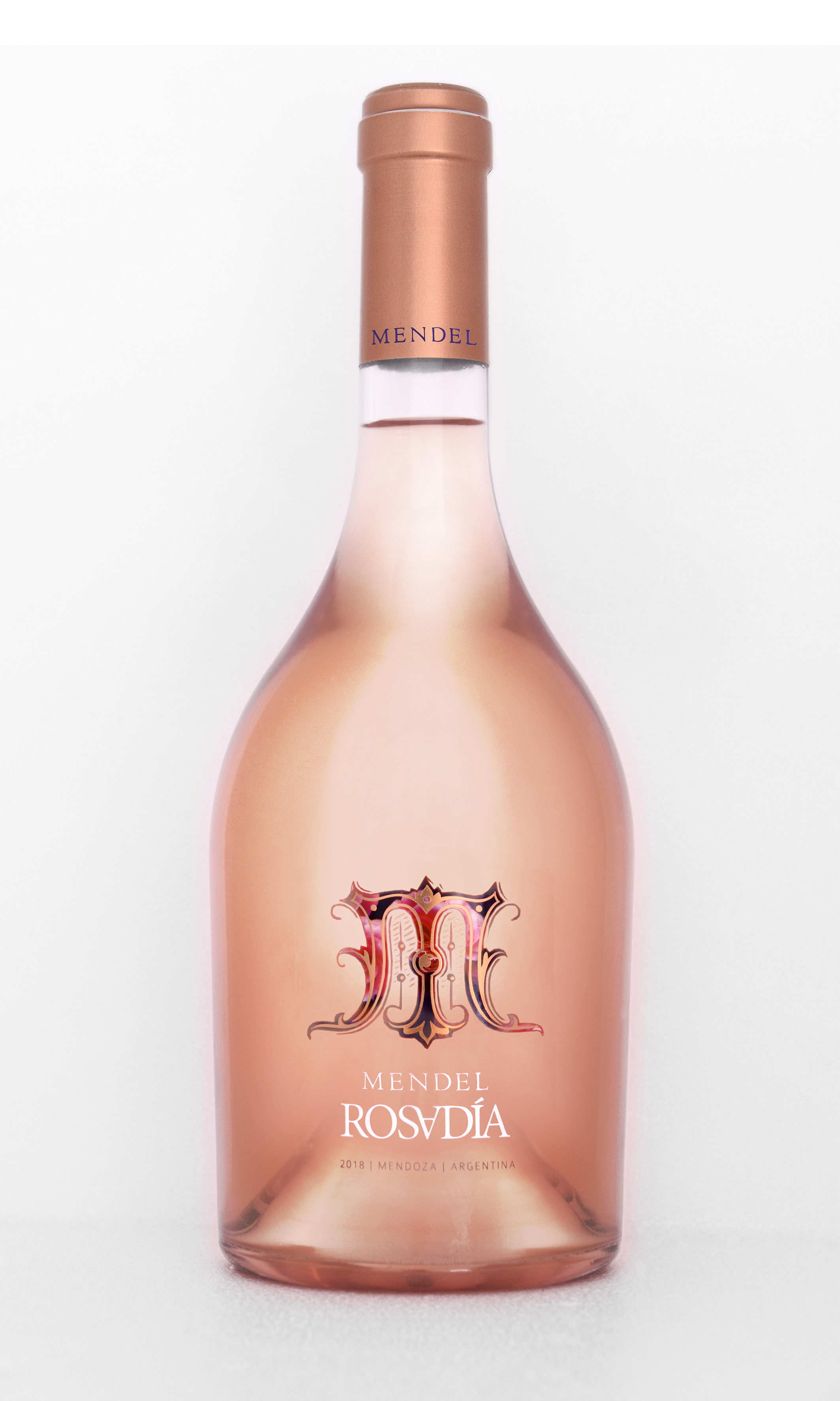 Roberto de la Mota presentó Mendel Rosadía, su primer vino rosado 