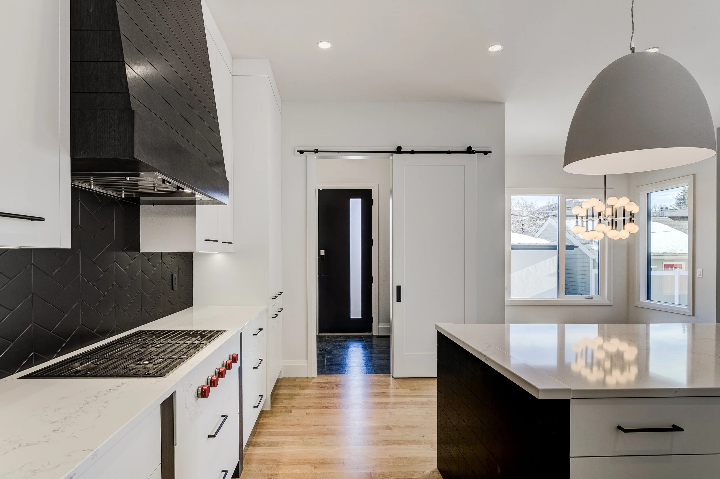 01.31.2020 - Dram Ridge Homes - 124 34a St NW-20.jpg