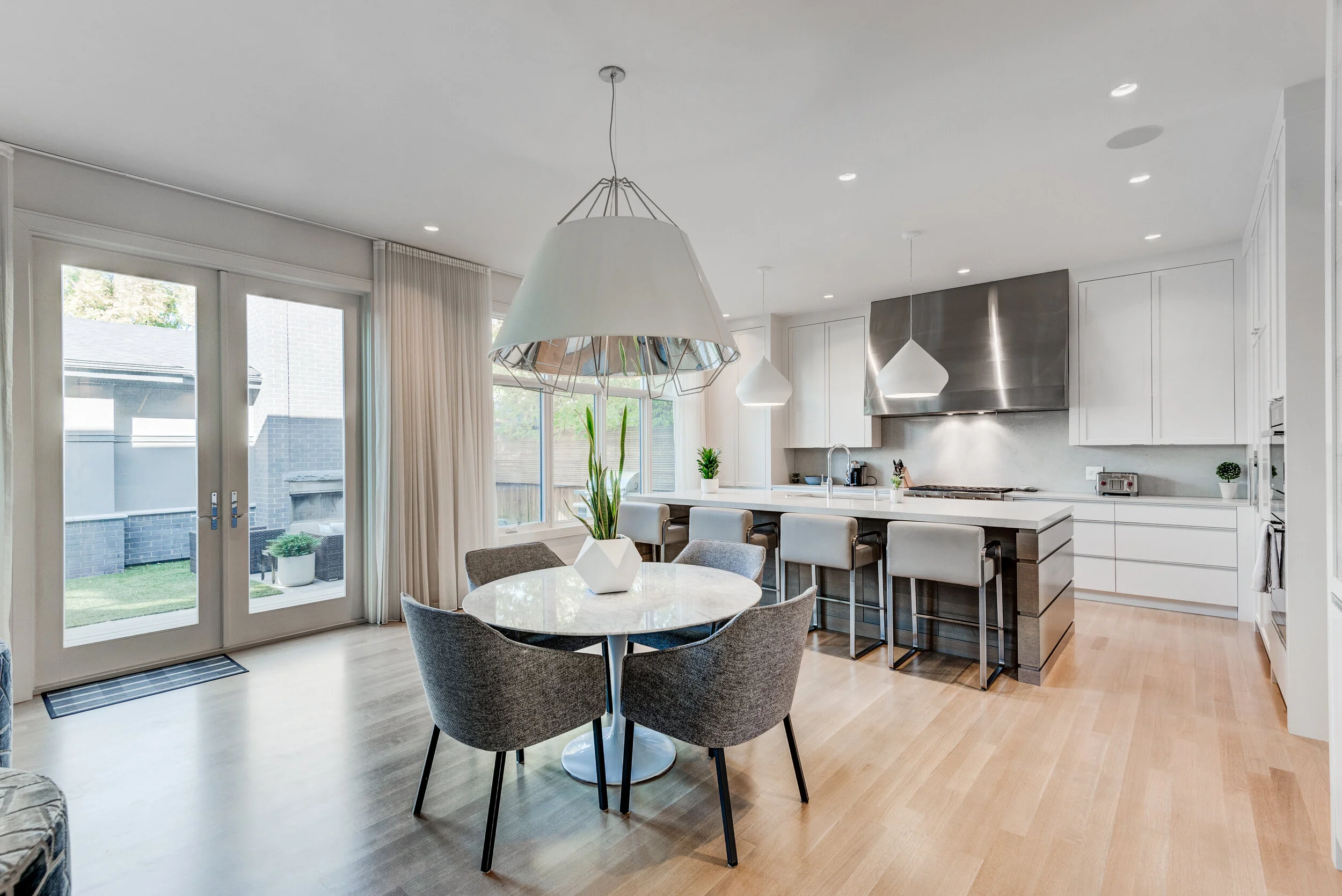 10.02.2020 - Joel Semmens - 2808 6 Ave NW-15.jpg