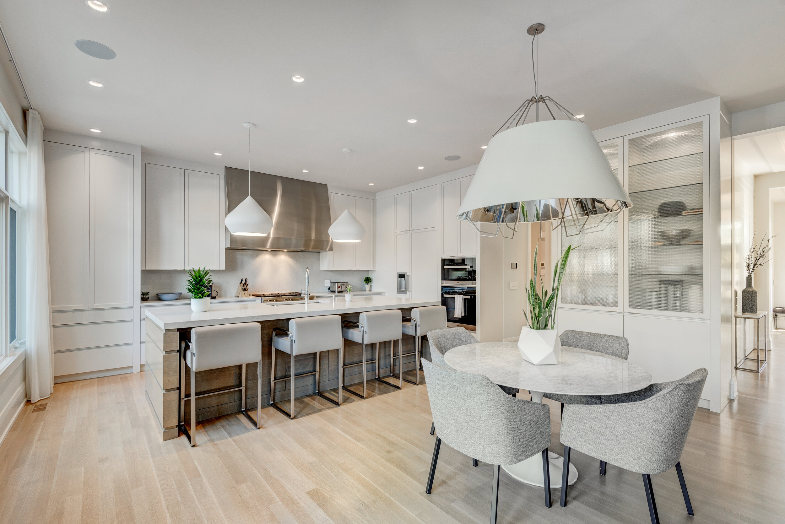 10.02.2020 - Joel Semmens - 2808 6 Ave NW-16.jpg